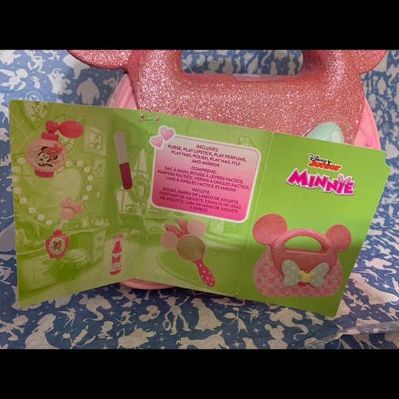 Minnie Mouse Beauty Play Set - Picture 3 of 3